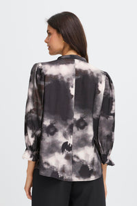 Fransa FrLainey Pumice Grey/Black Abstract Printed V-Neck Top