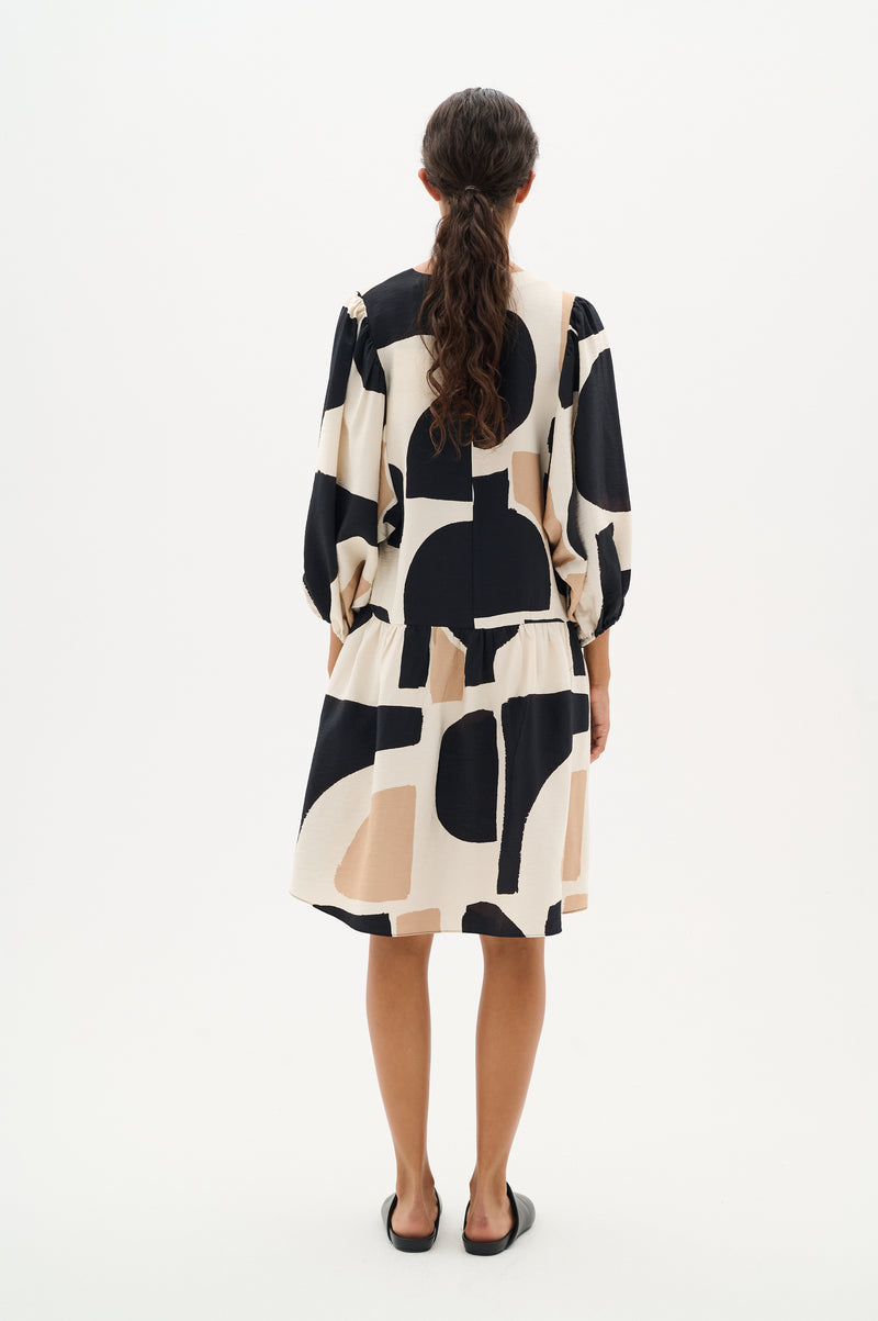 InWear CominoIW Black/Beige Block Printed Layered Hem Dress, 30110236