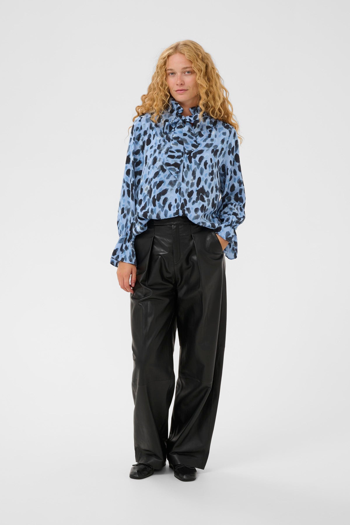 InWear GracieIW Dutch Blue Dot Print Blouse