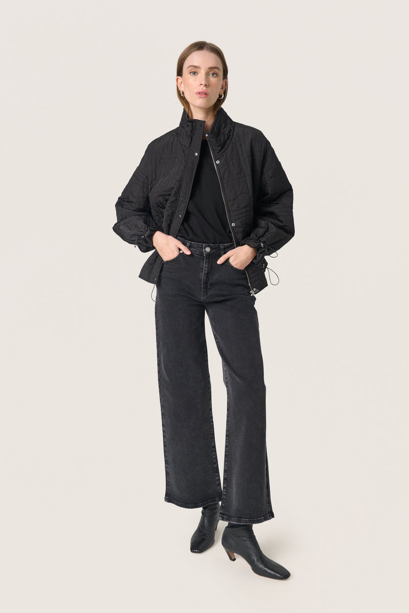 Soaked in Luxury SLJackline Black Ultimate Quilted Oversized Short Jacket