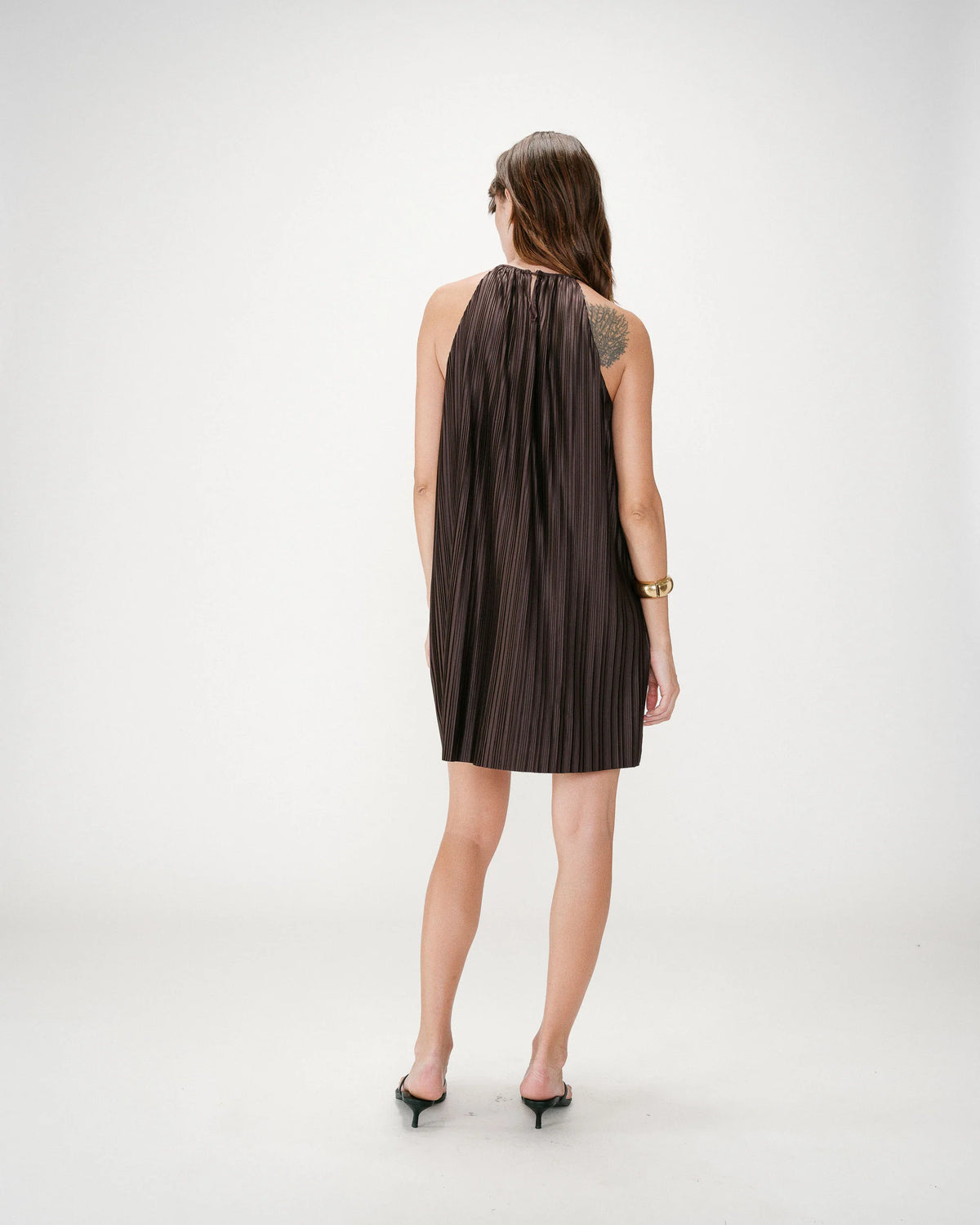 Grace & Mila Wilona Chocolate Brown Halterneck Plisse Short Dress