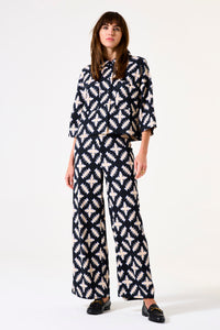 Garcia Black/Navy Printed Oversized Cropped Blouse