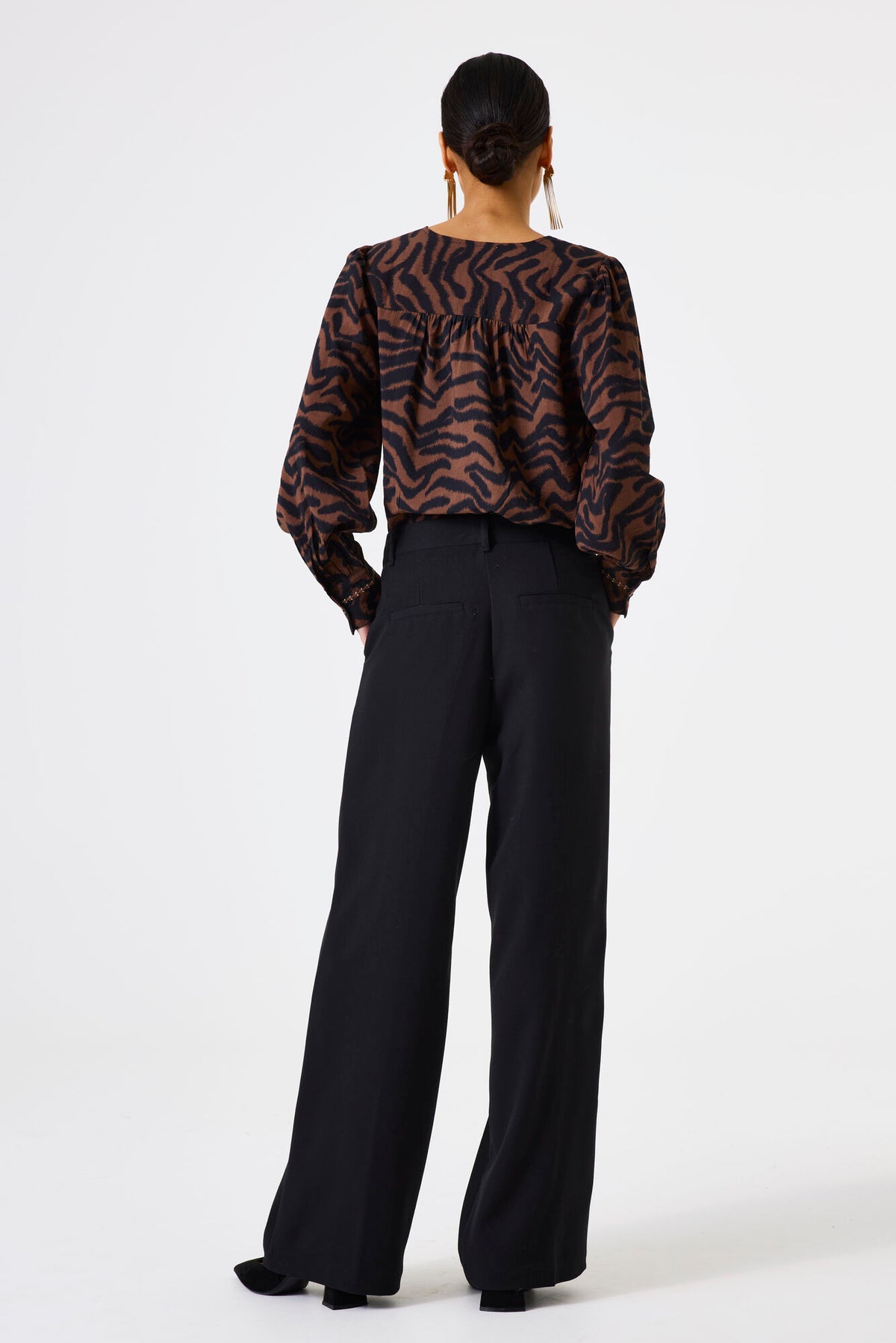Garcia Chocolate Brown/Black Abstract Print V-Neck Blouse